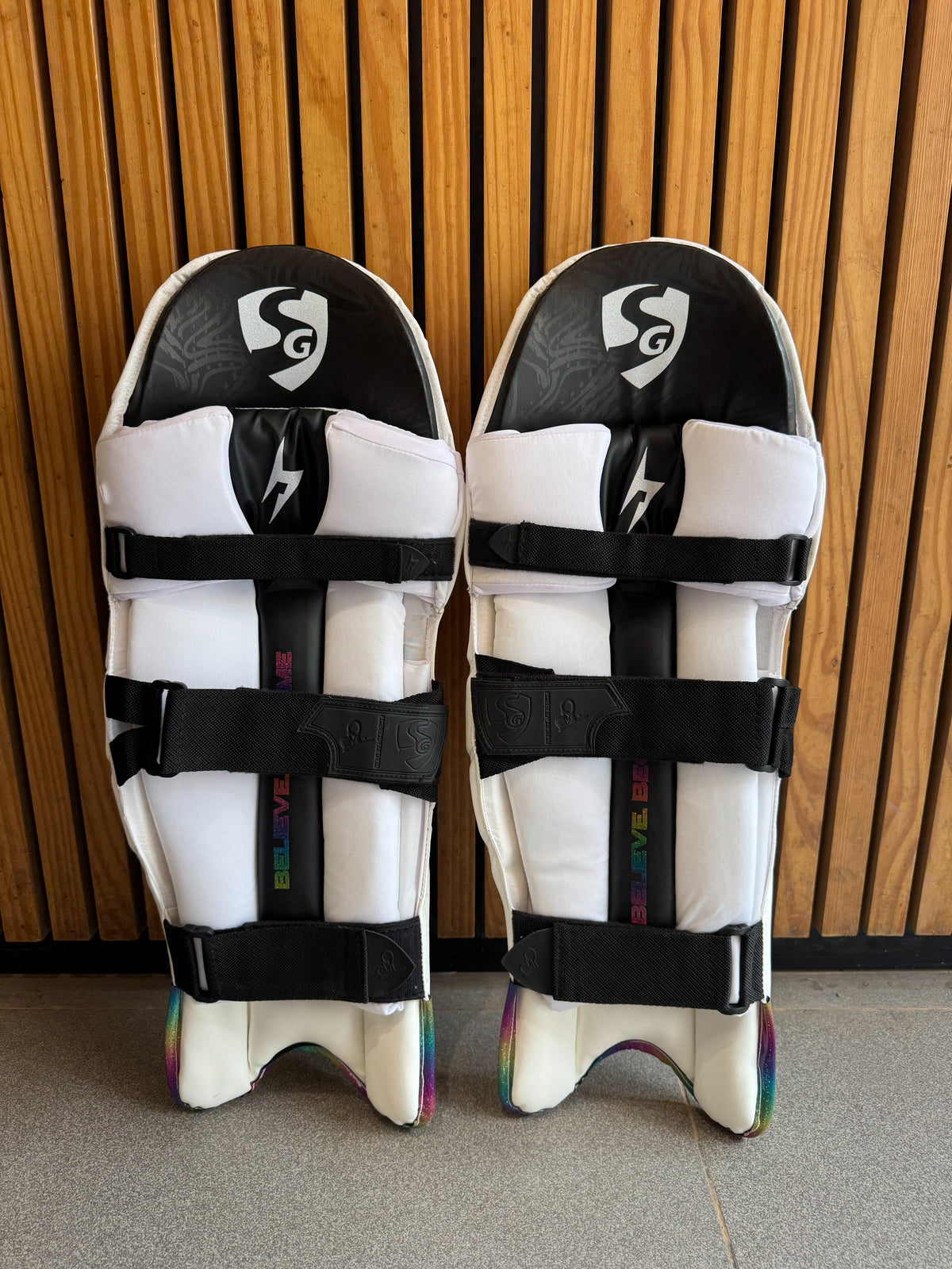 SG HP33 BATTING LEGGUARDS