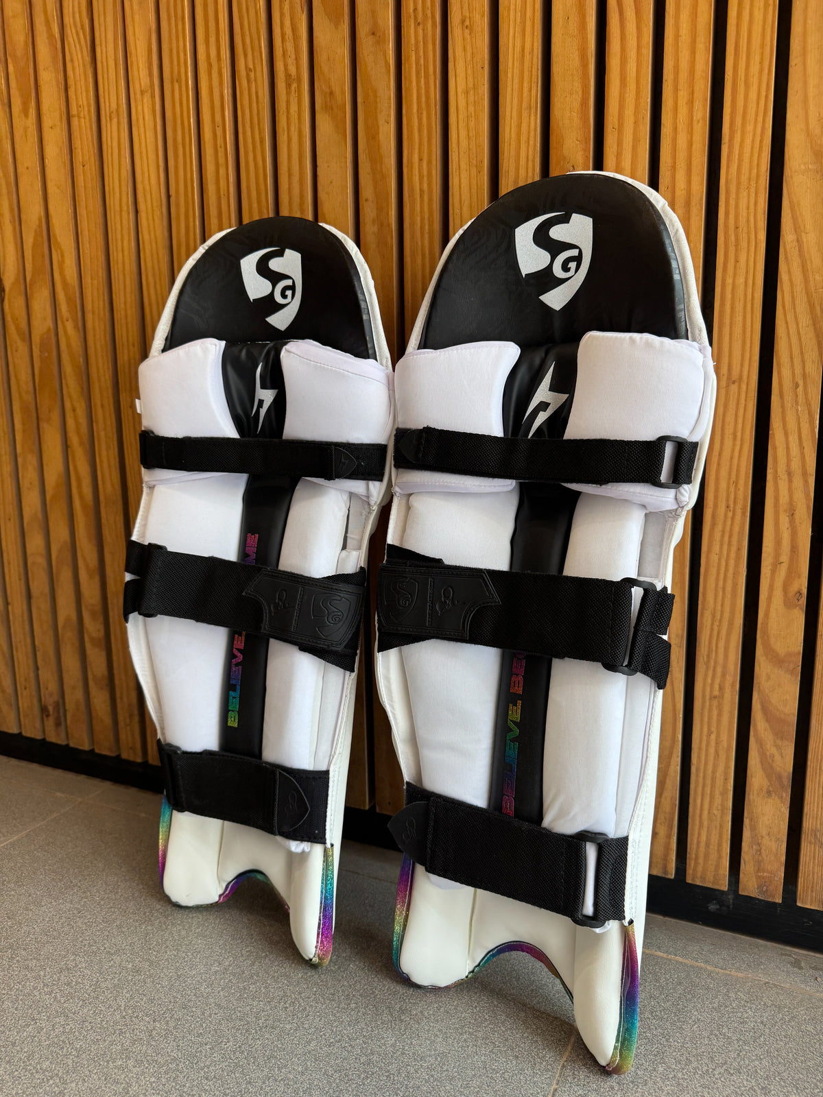 SG HP33 BATTING LEGGUARDS