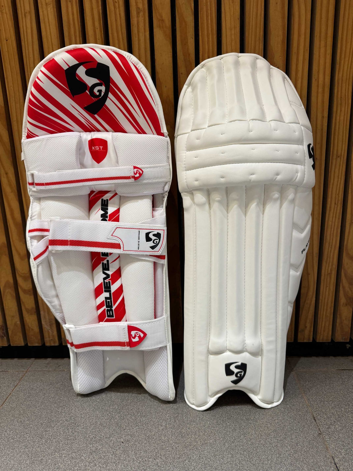 SG Players men's right-hand batting leg guards front and inner view
