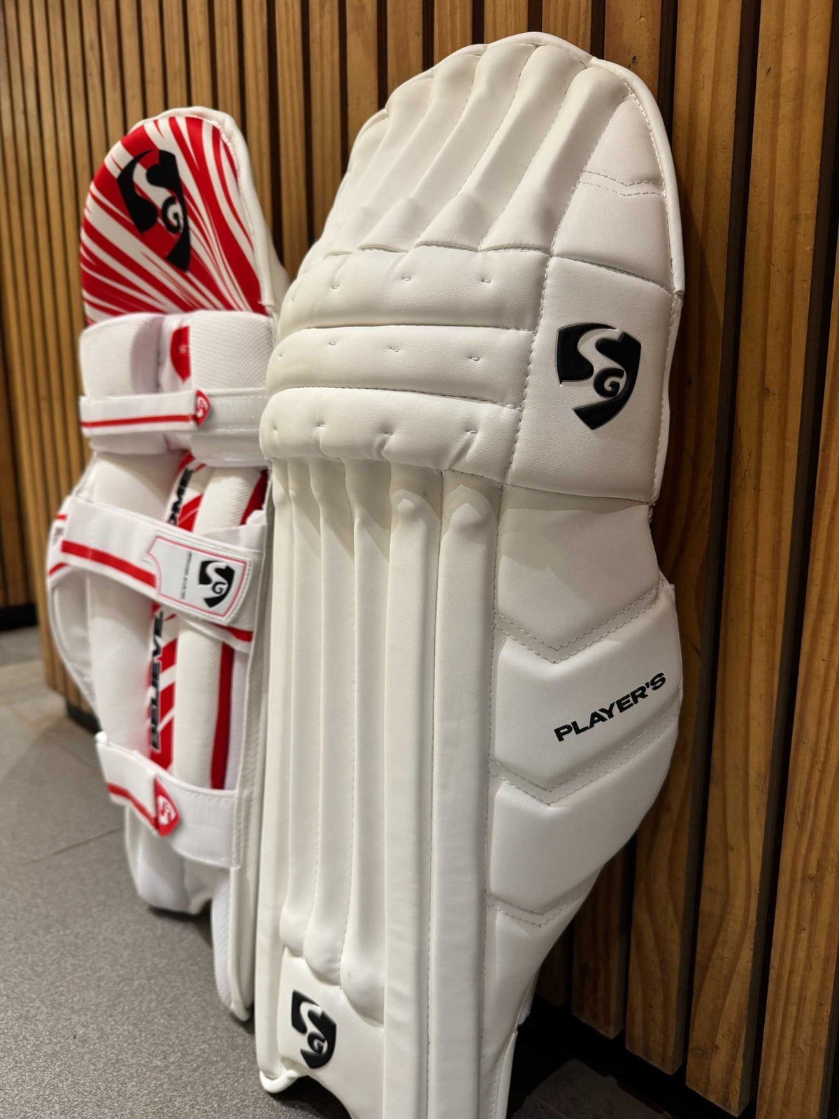 SG Players batting leg guard side wing and knee protection detail