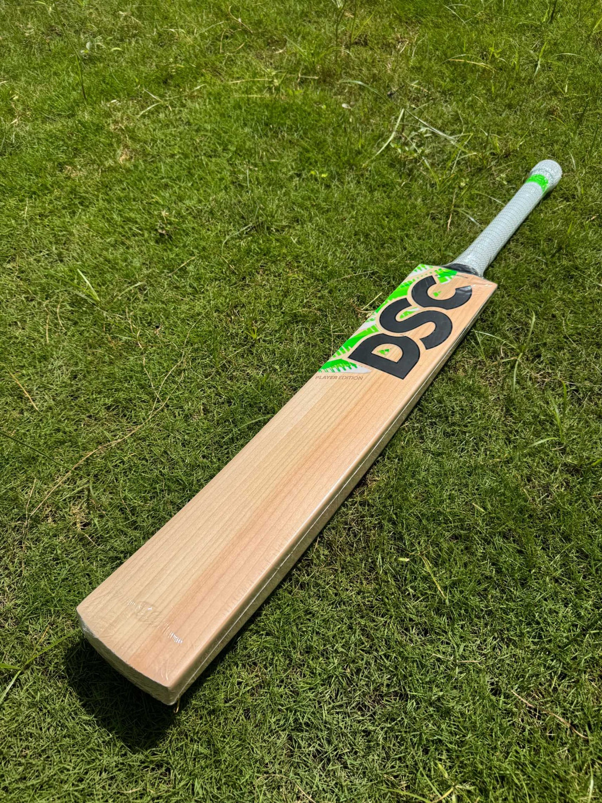 DSC David Miller Players Edition cricket bat full profile