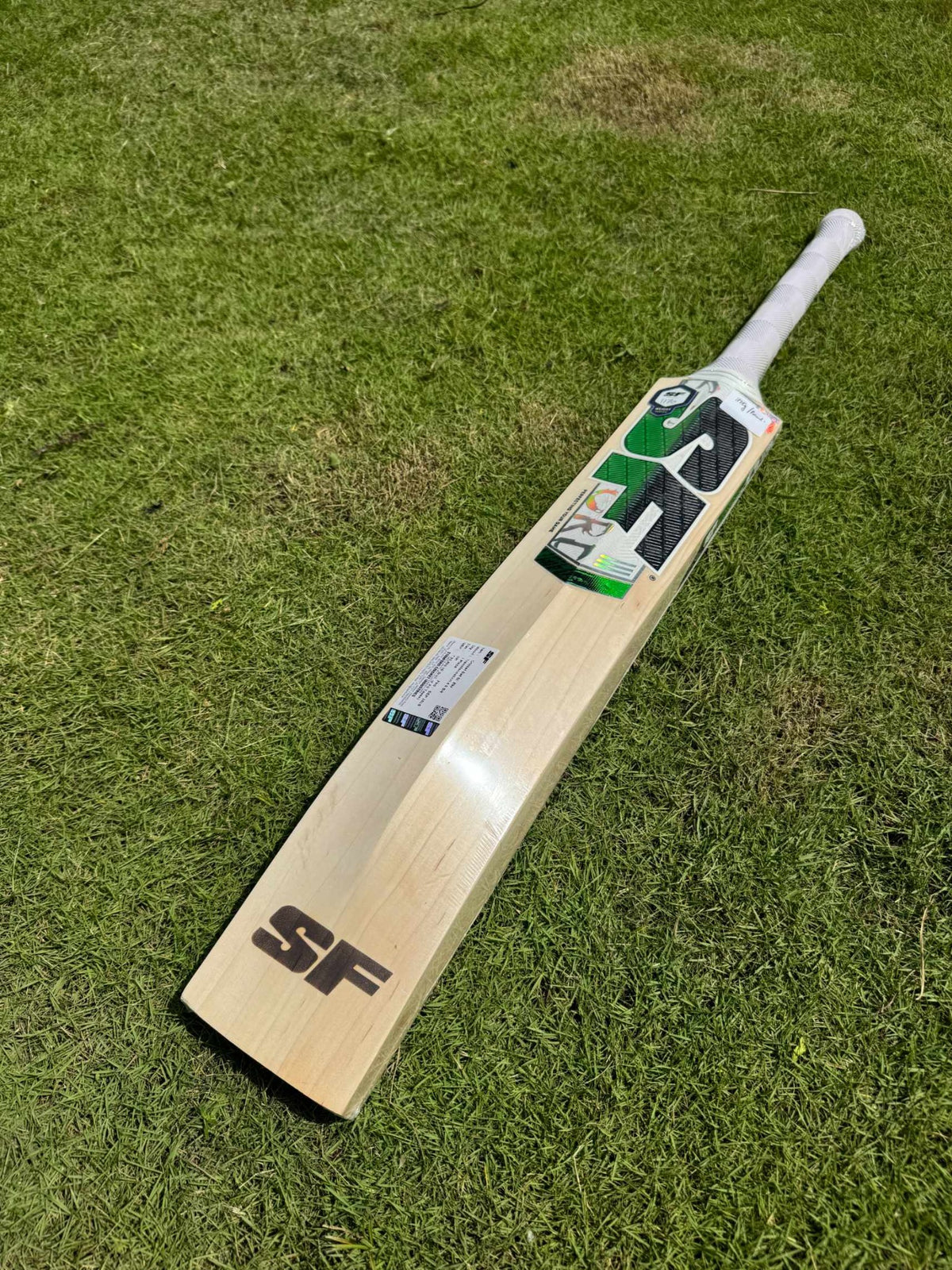 SF Transformation 4.0 cricket bat back view