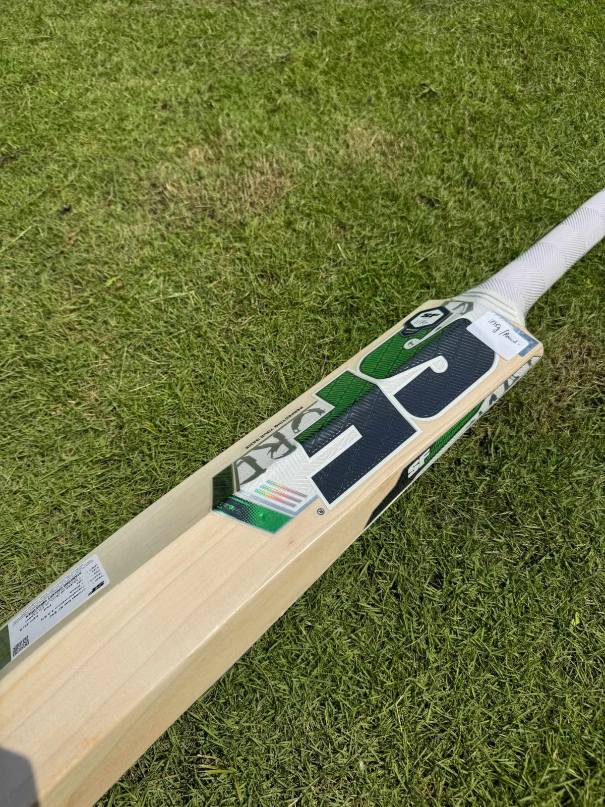 SF Transformation 4.0 cricket bat face detail