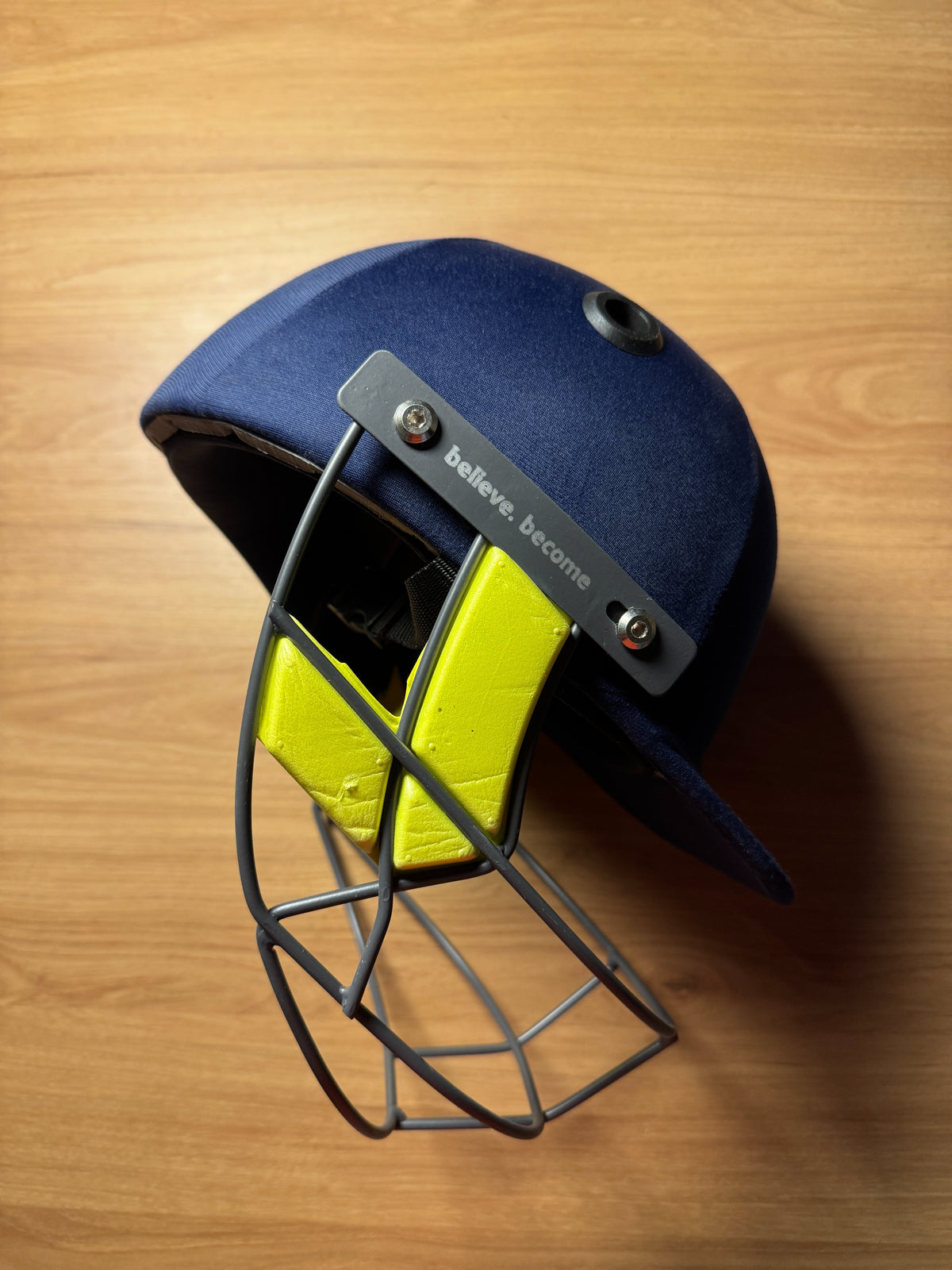 SG Aeroselect Helmet