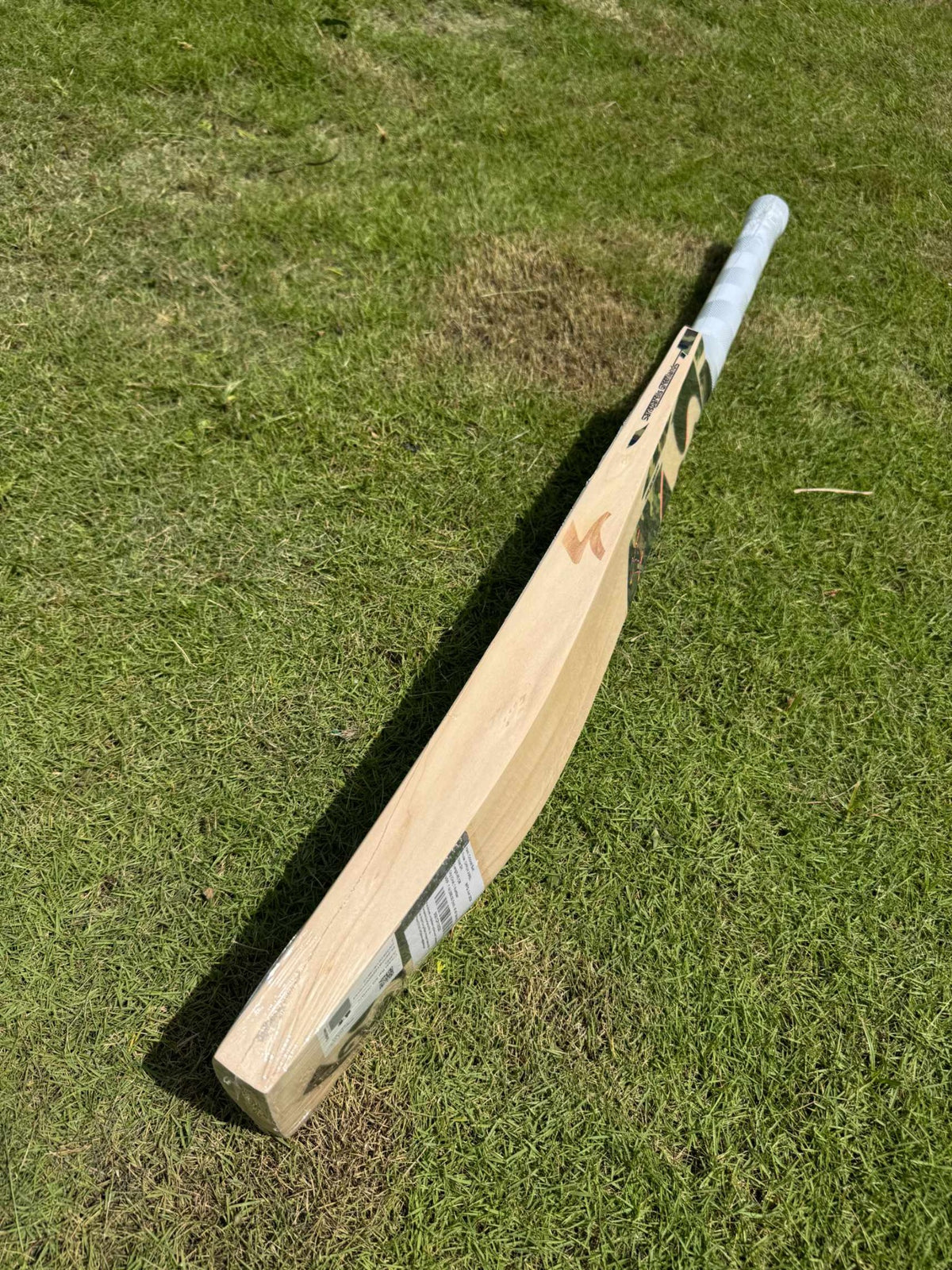 SG Dhruv Jurel cricket bat view 2