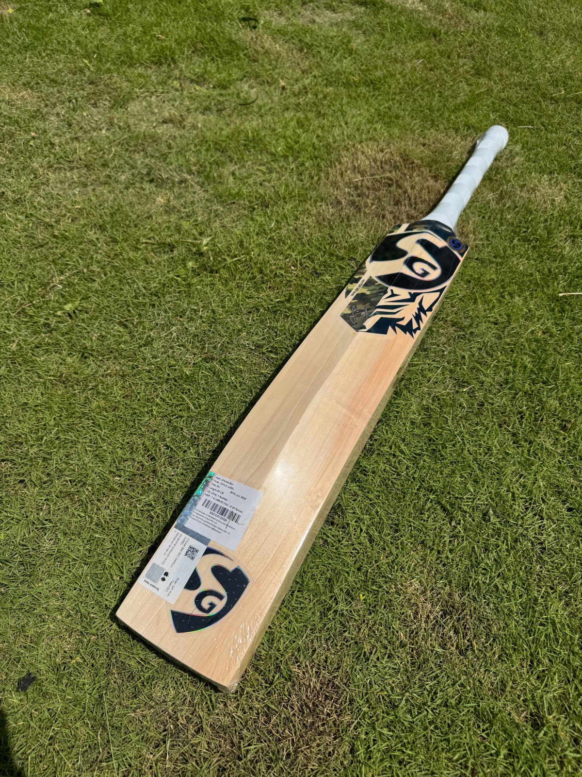 SG Dhruv Jurel cricket bat view 3