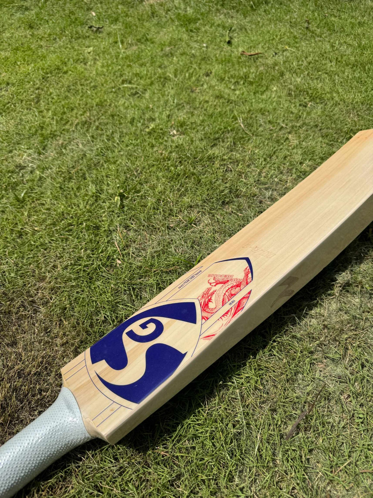 SG KLR 1 cricket bat view 7