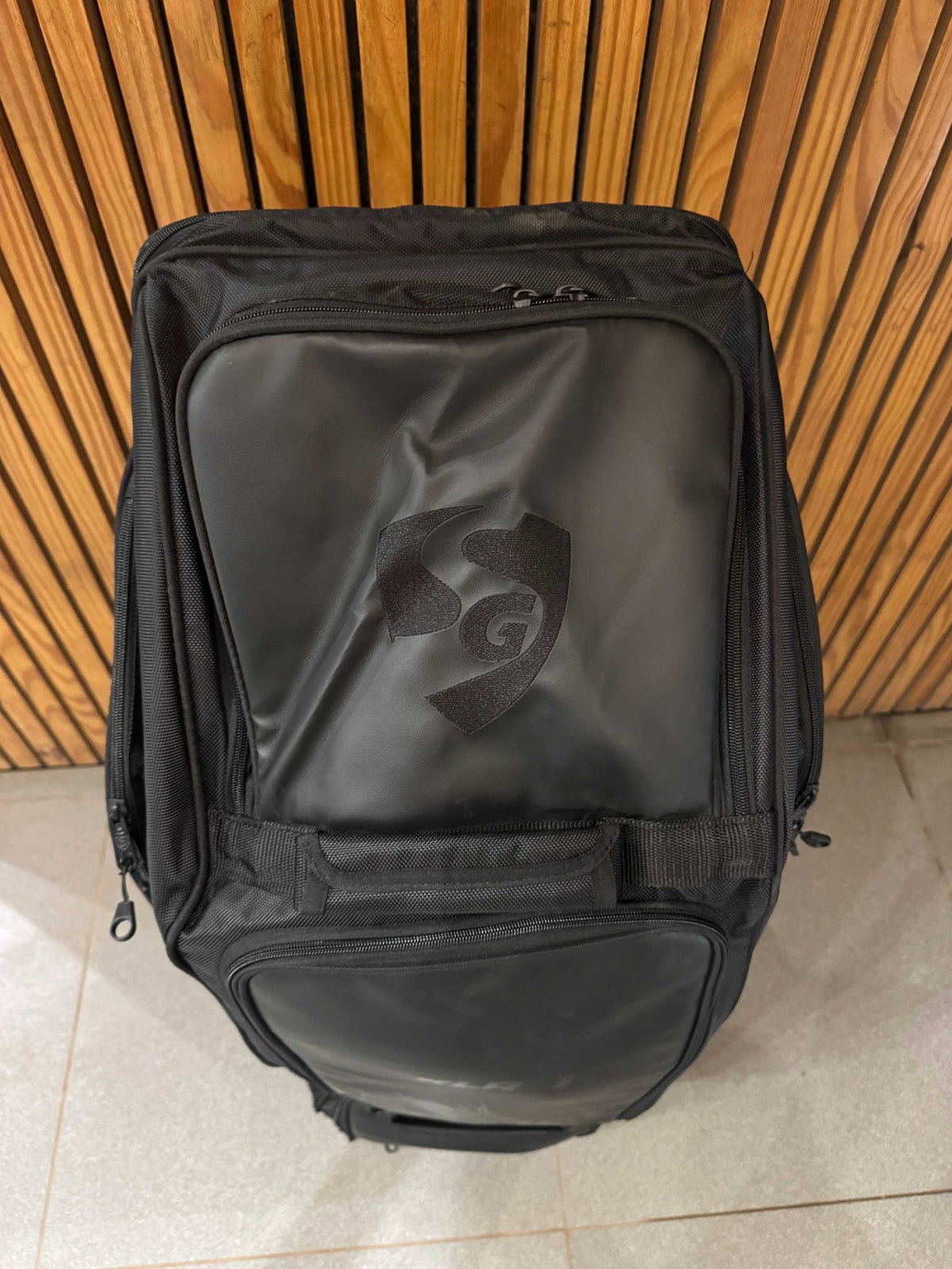 SG KLR-1 Wheelie Duffle Cricket Kit Bag - view 4