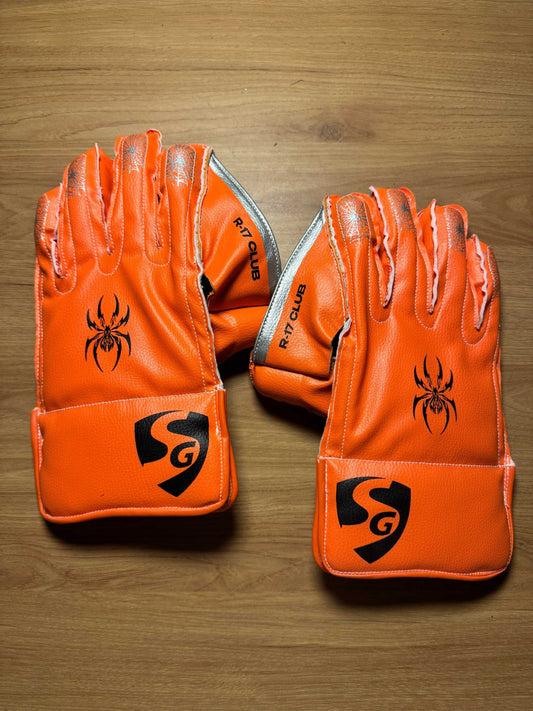 SG RP-17 Club Wicket Keeping Gloves photo 1