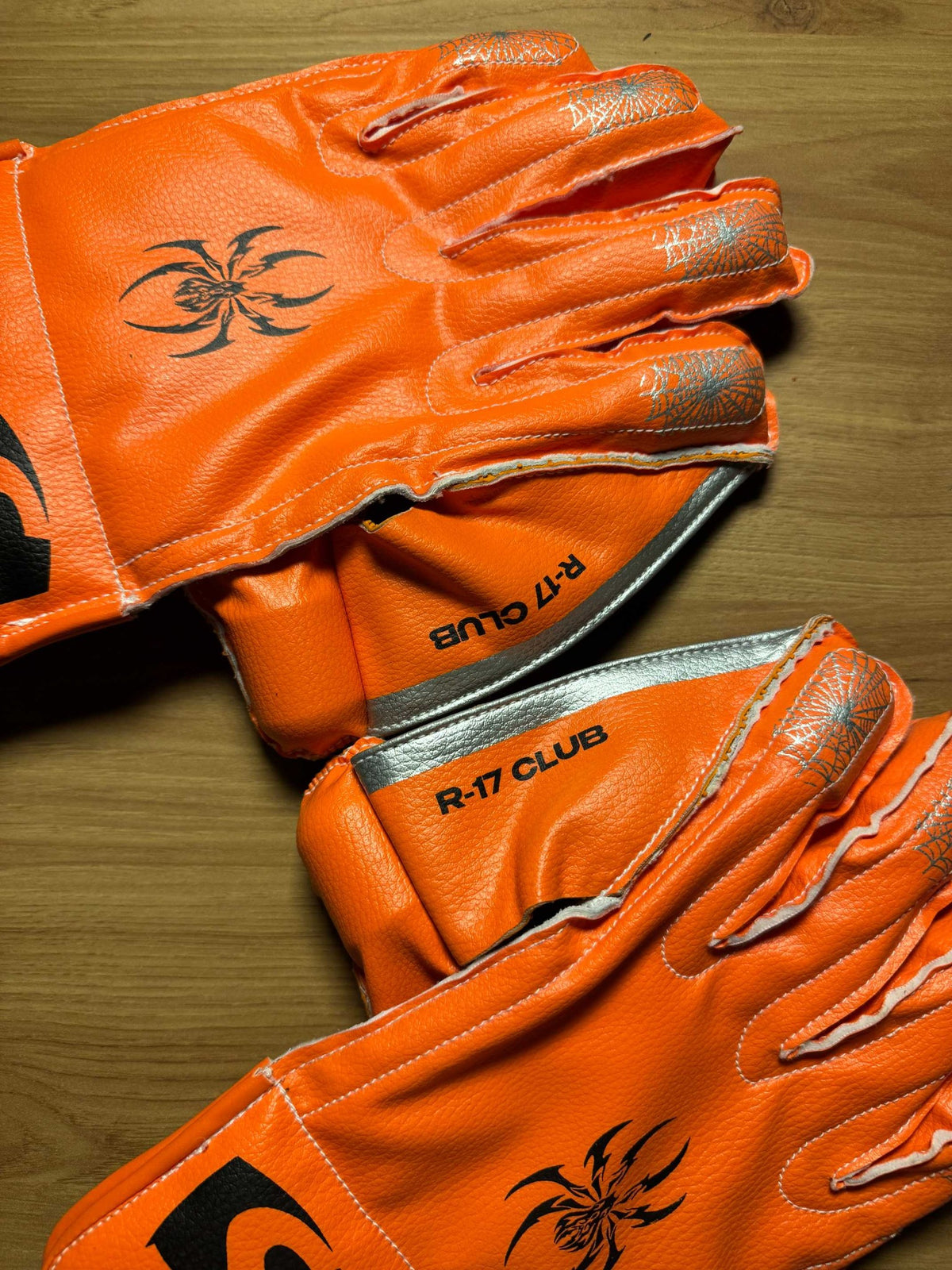 SG RP-17 Club Wicket Keeping Gloves photo 4