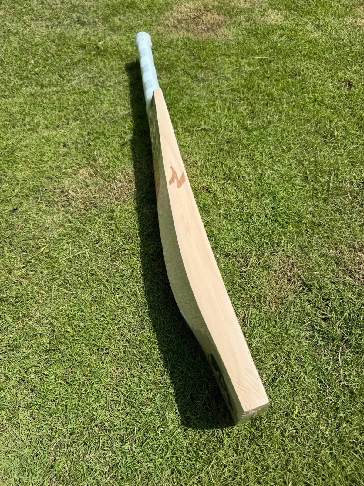 SG Sanju 14 Player Bat view 4