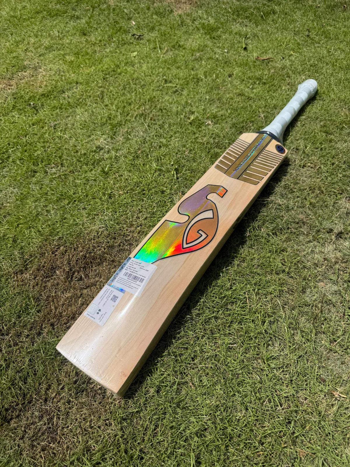 SG Sunny Gold Icon cricket bat view 3