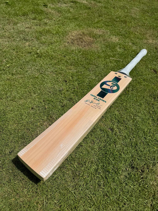 SG Triple Crown Icon cricket bat view 1