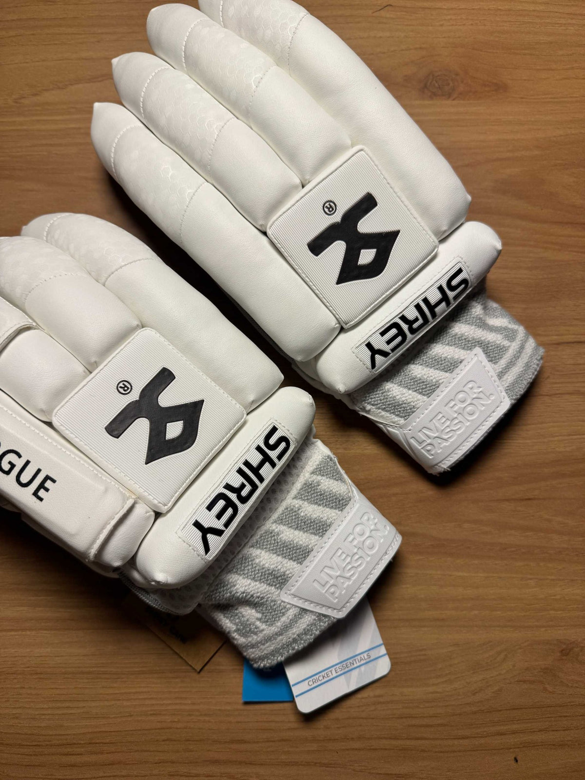 Shrey Rogue Men’s Right-Hand Batting Gloves - view 4