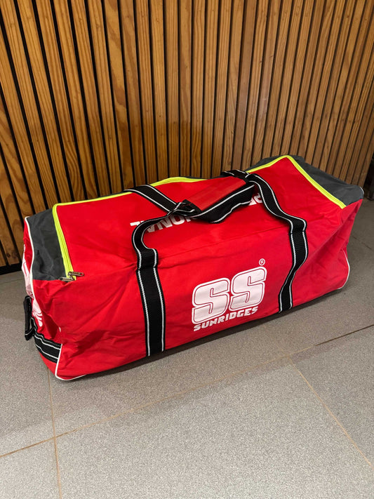 SS Professional Wheel Cricket Kit Bag - view 1