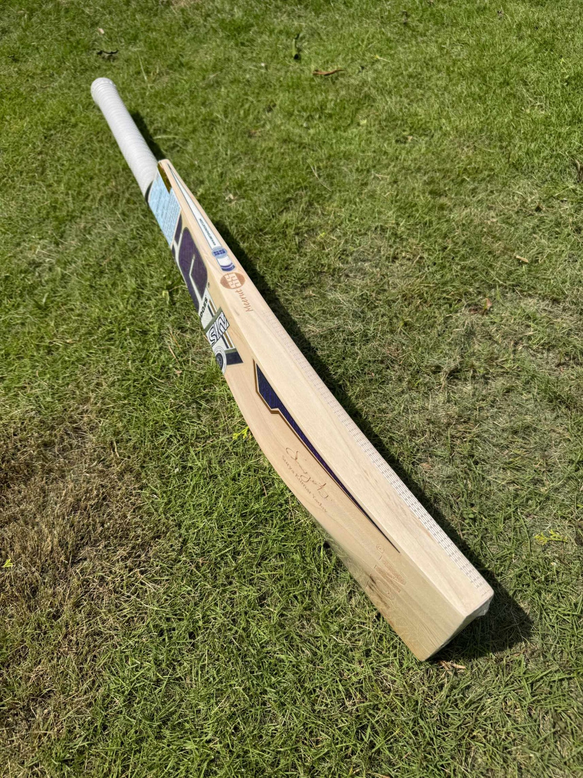 SS Sky fire cricket bat view 4