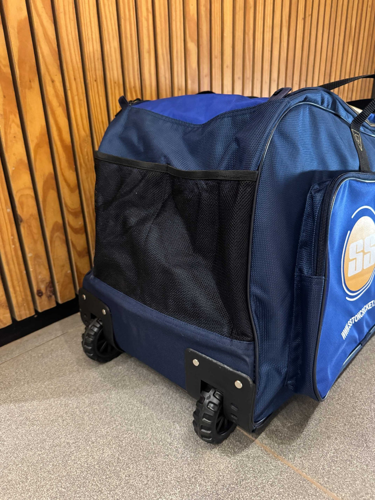 SS Sky 360 Duffle Cricket Kit Bag - view 2
